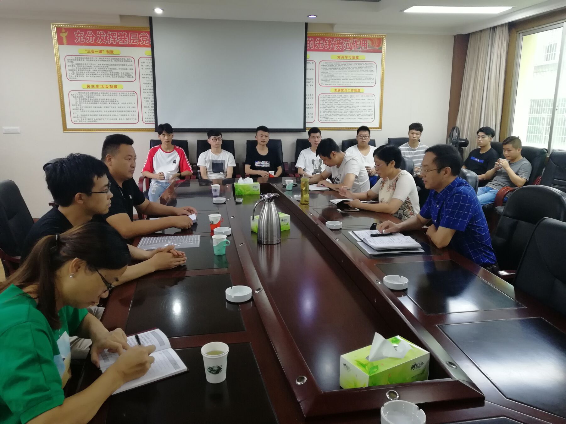 BA9E0D84E753F28A5B3B28901428F7C4